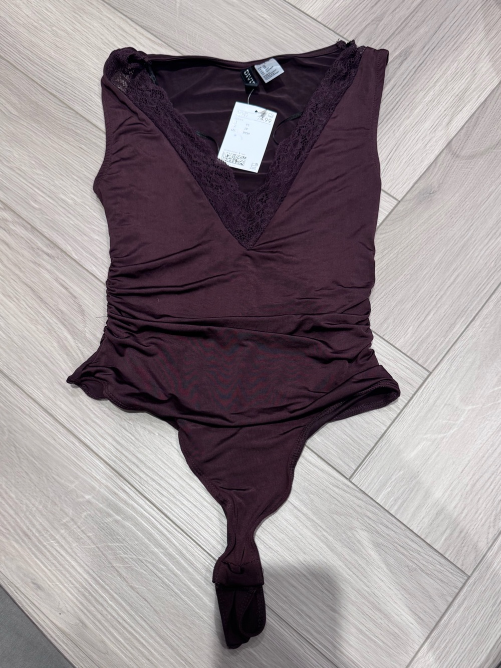 H&M Divided Lace-Trim V-Neck Bodysuit in Plum
